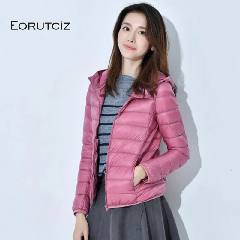 EORUTCI Spring Plus Size 4XL Down Coat Women Short Ultra Light Hoodie Duck Down Jacket Slim Vintage Black Autumn Coat LM350 
EORUTCI Spring Plus Size 4XL Down Coat Women Short Ultra Light Hoodie Duck Down Jacket Slim Vintage Black Autumn Coat LM350