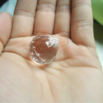 20pcs/lot 20mm Glass crystals for chandeliers faceted hanging ball crystal drops for Chandelier Parts
20pcs/lot 20mm Glass crystals for chandeliers faceted hanging ball crystal drops for Chandelier Parts