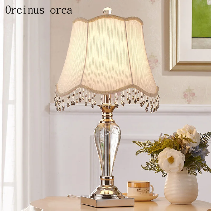 American retro crystal desk lamp living room bedside lamp modern simple and creative decorative table lamp free shipping
American retro crystal desk lamp living room bedside lamp modern simple and creative decorative table lamp free shipping