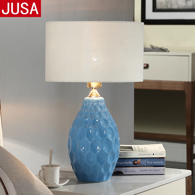 Nordic Ceramic Table Lamp Study Living Room Bedroom Table Lamp Simple Modern Warm Remote Bedside Counter Lamp Art Deco
Nordic Ceramic Table Lamp Study Living Room Bedroom Table Lamp Simple Modern Warm Remote Bedside Counter Lamp Art Deco