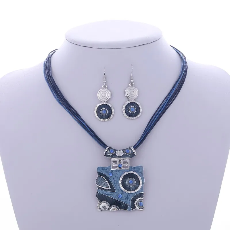 Summer Silver Jewelry Sets For Women Boho Rope Chain Multilayer Chocker Necklaces Drop Earrings Wedding Jewelry Set
Summer Silver Jewelry Sets For Women Boho Rope Chain Multilayer Chocker Necklaces Drop Earrings Wedding Jewelry Set