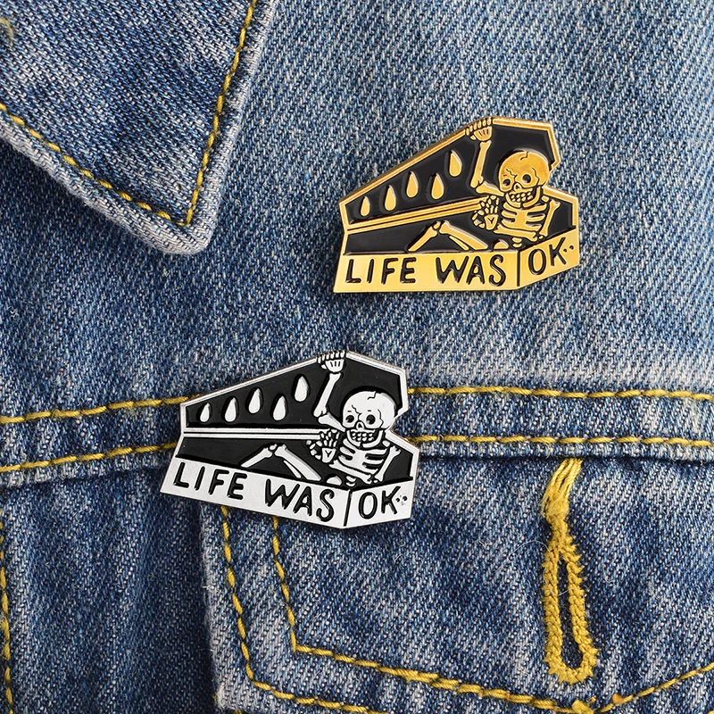 "LIFE WAS OK" Skull Coffin Brooches Enamel Pins Button Gold Silver Cartoon Skull Skeleton Pins Badge Icon Fashion Jewelry Gift
"LIFE WAS OK" Skull Coffin Brooches Enamel Pins Button Gold Silver Cartoon Skull Skeleton Pins Badge Icon Fashion Jewelry Gift