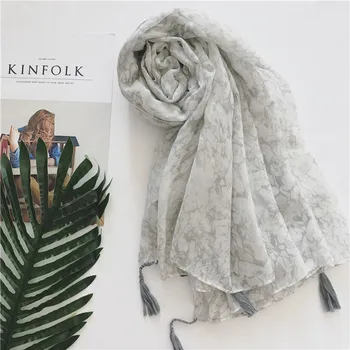 2018 Rushed Real Adult Novelty Hijab Winter Euro America Style Large Size Polyester Printing Women Soft Nice Fringles Shawl
2018 Rushed Real Adult Novelty Hijab Winter Euro America Style Large Size Polyester Printing Women Soft Nice Fringles Shawl