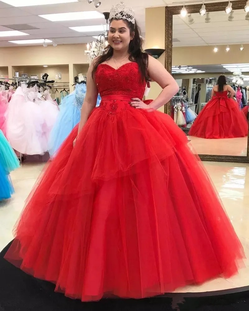 

Stylish Red Beaded Ball Gown Quinceanera Dresses Sweetheart Neckline Peplum Prom Gowns Tulle Appliqued Sweet 16 Dress