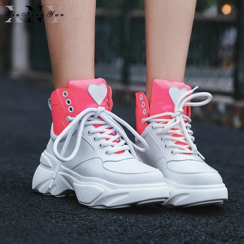 XiuNingYan Women Ankle Boots Genuine Leather Flat Shoes Casual Boots Botas Mujer Woman Sneakers Boots Platform Shoes Woman 2019
XiuNingYan Women Ankle Boots Genuine Leather Flat Shoes Casual Boots Botas Mujer Woman Sneakers Boots Platform Shoes Woman 2019