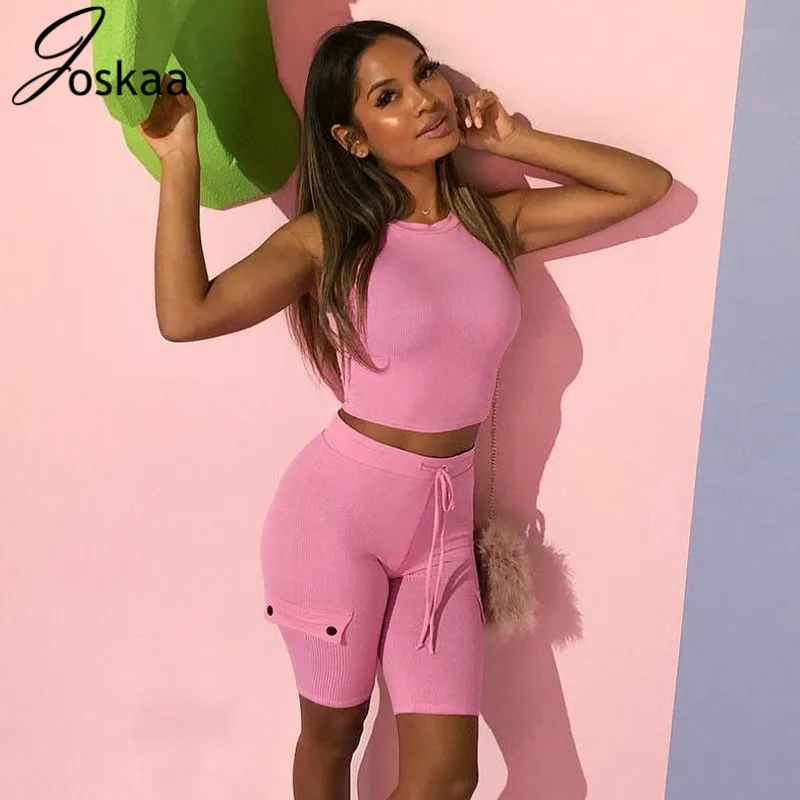 Joskaa Knitted Casual Short Two Piece Set Crop Top and Biker Shorts Sport Sweat Suit 2 Pcs
Joskaa Knitted Casual Short Two Piece Set Crop Top and Biker Shorts Sport Sweat Suit 2 Pcs