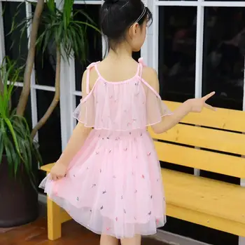 Summer 2019 New Girls'Korean Edition Hanging Strap and Shoulder Skirt Princess Fashion Pengpeng Children's Skirt Performing Dres
Summer 2019 New Girls'Korean Edition Hanging Strap and Shoulder Skirt Princess Fashion Pengpeng Children's Skirt Performing Dres
