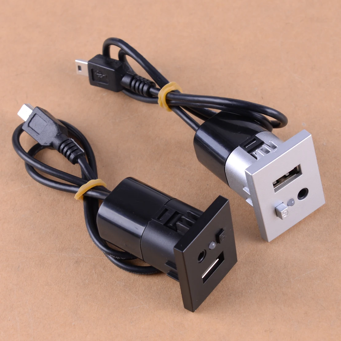 New 43cm Black Plastic Car Auto MINI USB Dash Panel Input Connection Module Point 3.5mm Silver Fit for Ford Focus MP3 Jack | Автомобили и