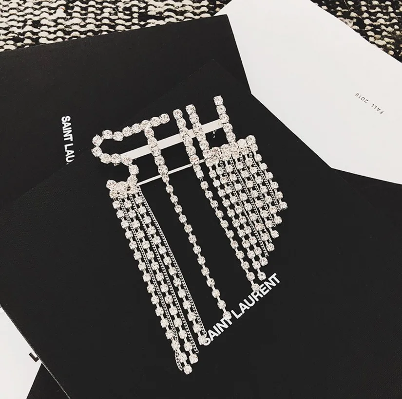 SHIFEEL 2018 New Fashion Rhinestone STILL Letter Pin Brooches Autumn Winter Simple Fashionable Women's accessories
SHIFEEL 2018 New Fashion Rhinestone STILL Letter Pin Brooches Autumn Winter Simple Fashionable Women's accessories