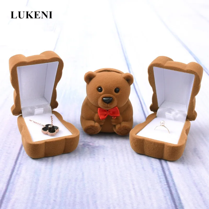 Wholesale LUKENI Velvet Bowknot Bear Ring Earring Bracelet Jewelry Display Box Case Wedding Ring Valentine's Day Gift Organizer
Wholesale LUKENI Velvet Bowknot Bear Ring Earring Bracelet Jewelry Display Box Case Wedding Ring Valentine's Day Gift Organizer
