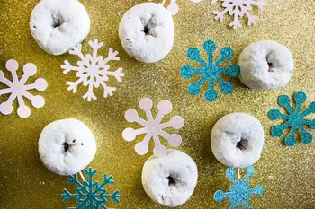 glitter Snowflake winter wonderland Cupcake toppers birthday bridal shower Wedding engagement Bachelor party toothpicks
glitter Snowflake winter wonderland Cupcake toppers birthday bridal shower Wedding engagement Bachelor party toothpicks