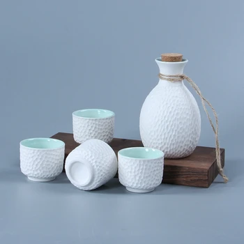 Japanese Style Sake Flagon Set With 4 Wine Mug Cups Hip Flasks Ceramic Crafts Liquor Saka Stoup Wine Pot Suit Bottle For Alcohol
Japanese Style Sake Flagon Set With 4 Wine Mug Cups Hip Flasks Ceramic Crafts Liquor Saka Stoup Wine Pot Suit Bottle For Alcohol