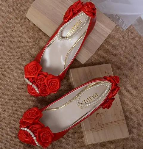 Red rose flower decoration low small heel pumps shoe for women, bridal red pearls ankle bracelets pump, red dress pump Red rose flower decoration low small heel pumps shoe for women, bridal red pearls ankle bracelets pump, red dress pump<br><br>Aliexpress
