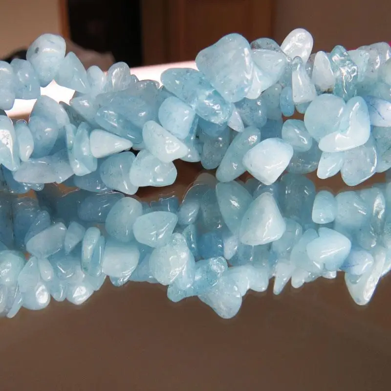 Wholesale 7--11mm high quality stone genuine chips loose beads strand 34" Free shipping
Wholesale 7--11mm high quality stone genuine chips loose beads strand 34" Free shipping