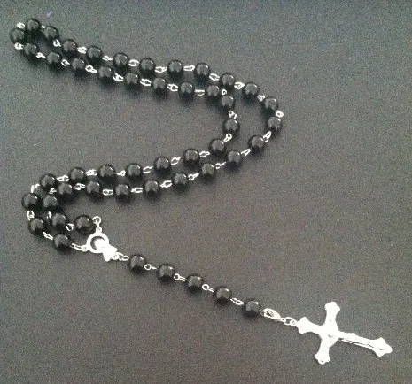 New Mens Beckham Cross Pendant Necklaces Classic Handmade Black Plastic Bead Rosary Beads Necklace The Best Gifts Hot sale
New Mens Beckham Cross Pendant Necklaces Classic Handmade Black Plastic Bead Rosary Beads Necklace The Best Gifts Hot sale