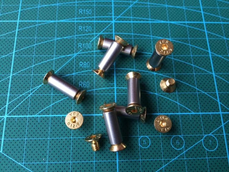 5MM/6MM ESEEKnives Karambit Knife DIY DIN912 Alloy Steel HRC39-44 Knife Handle Fastening Rivet High Strength Hex Screw 2PCS
5MM/6MM ESEEKnives Karambit Knife DIY DIN912 Alloy Steel HRC39-44 Knife Handle Fastening Rivet High Strength Hex Screw 2PCS