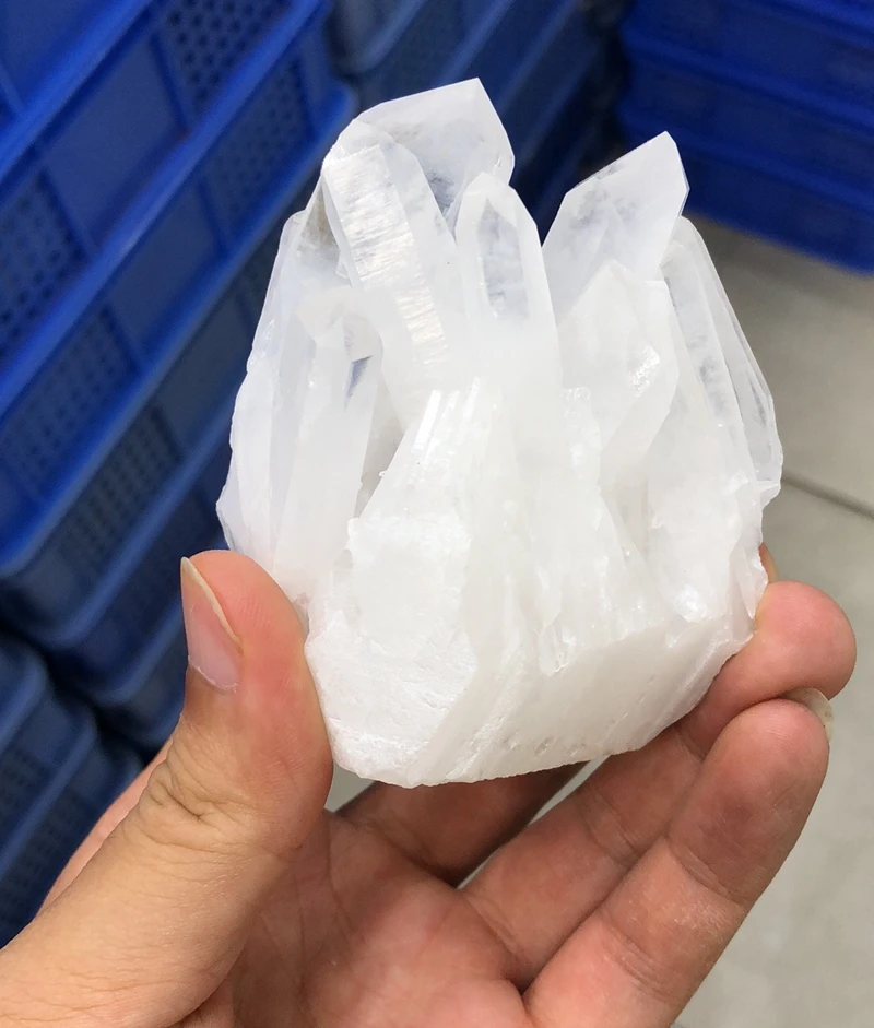 1pcs Clear Aura Quartz Crystal Cluster,Crystal Points Healing Cluster Makes a great display (approx 2")
1pcs Clear Aura Quartz Crystal Cluster,Crystal Points Healing Cluster Makes a great display (approx 2")
