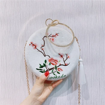 2020 Evening Purse for Women Tassel Round Crystal Evening Bags Ladies Handbag Embroidery Flower Wedding Clutches Corduroy M1376
2020 Evening Purse for Women Tassel Round Crystal Evening Bags Ladies Handbag Embroidery Flower Wedding Clutches Corduroy M1376