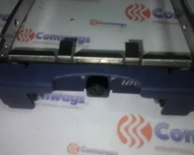 DHL/EMS 10 LOTS Sun StorEdge 3310 3510 SCSI Hard Drive Tray / Caddy / Bracket 71-00000629 Rev B1 -C3 -D9
DHL/EMS 10 LOTS Sun StorEdge 3310 3510 SCSI Hard Drive Tray / Caddy / Bracket 71-00000629 Rev B1 -C3 -D9