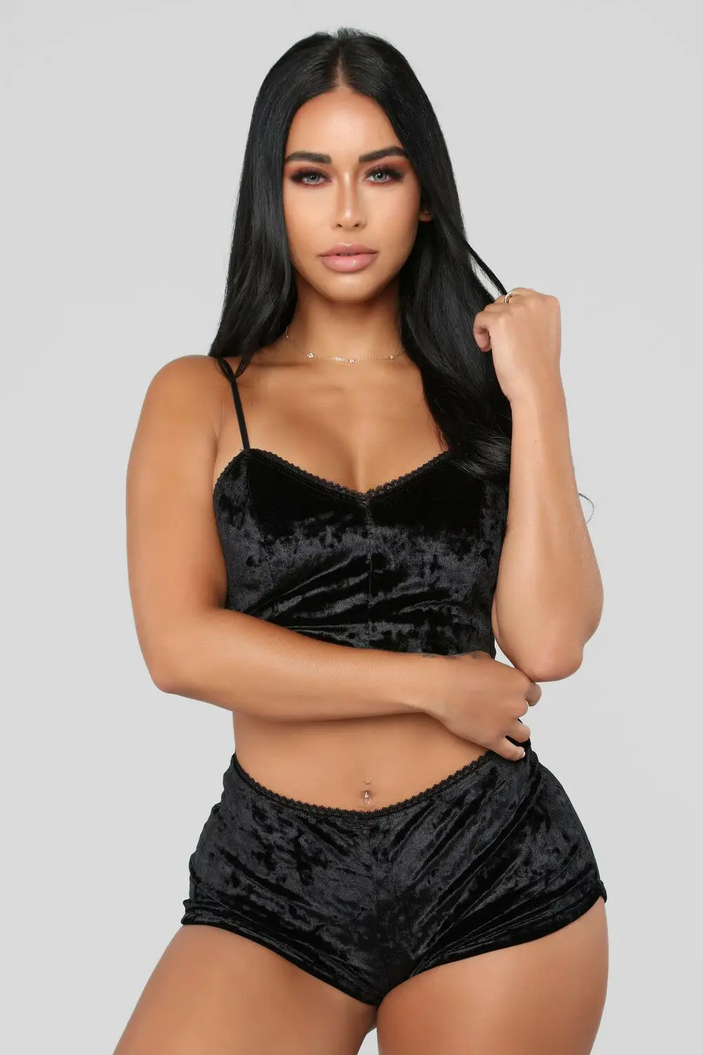Hot Women Sexy Velvet Two-piece Lingerie Sleeveless Strappy Solid V-Neck Sleepwear Lace Summer Ladies Nightwear Pajamas Chemise
Hot Women Sexy Velvet Two-piece Lingerie Sleeveless Strappy Solid V-Neck Sleepwear Lace Summer Ladies Nightwear Pajamas Chemise