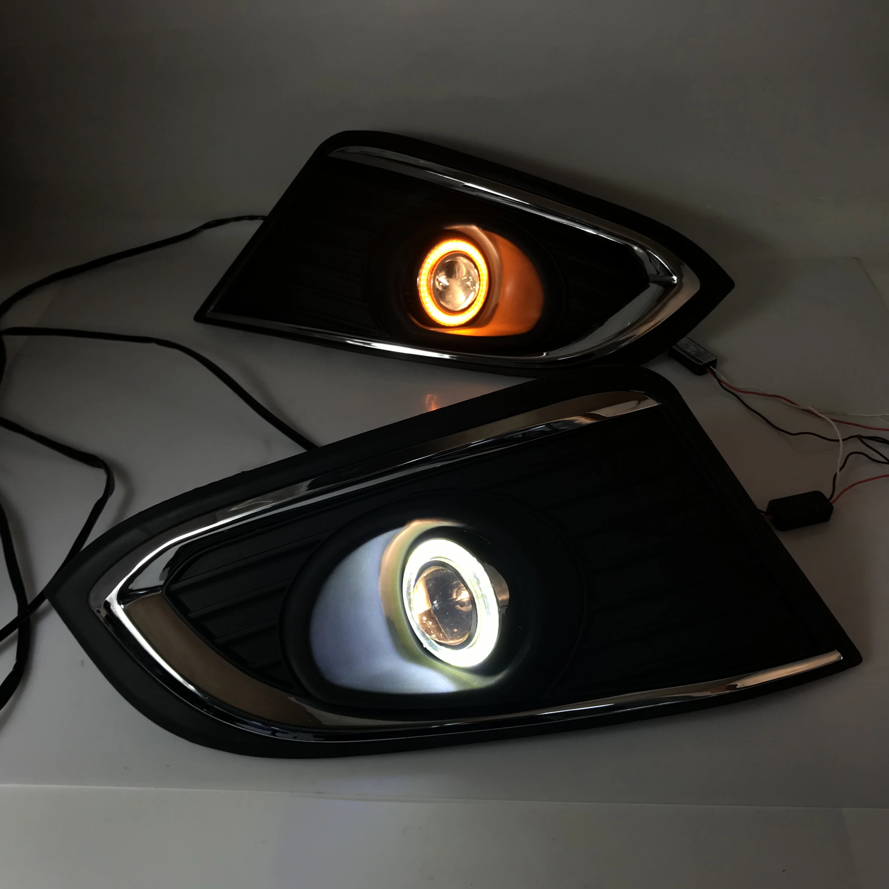 RQXR fog lamp driving light assembly For chevrolet captiva 2014-16 cob angel eye led daytime running lights turn signal
RQXR fog lamp driving light assembly For chevrolet captiva 2014-16 cob angel eye led daytime running lights turn signal