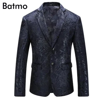 Batmo 2019 new arrival autumn fashion high quality velvet printed causal blue suits men ,casual blazer men ,plus-size M-5XL 7799
Batmo 2019 new arrival autumn fashion high quality velvet printed causal blue suits men ,casual blazer men ,plus-size M-5XL 7799