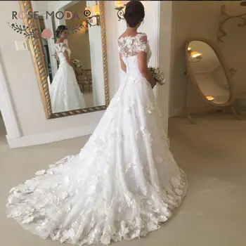 Rose Moda Short Sleeves Lace Wedding Dress 2019 with 3D Flowers Vintage Lace Bridal Dresses
Rose Moda Short Sleeves Lace Wedding Dress 2019 with 3D Flowers Vintage Lace Bridal Dresses