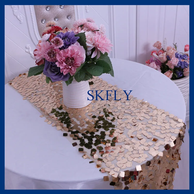 RU009S Elegant gorgeous new pattern wedding large square gold silver rose gold sequin table runner
RU009S Elegant gorgeous new pattern wedding large square gold silver rose gold sequin table runner