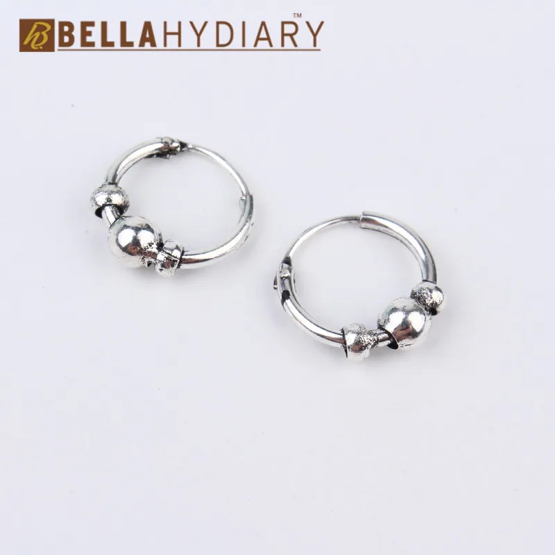 Boho Gypsy Small Round Circle Simple Beads Earring Punk Worn Retro Minimalist Hoop Earrings Female Women Jewelry Metal Earrings
Boho Gypsy Small Round Circle Simple Beads Earring Punk Worn Retro Minimalist Hoop Earrings Female Women Jewelry Metal Earrings