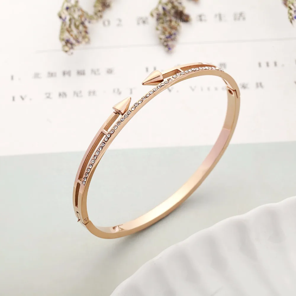 top quality Brand Conical Arrows Cubic Zirconia Stone stainless steel Bracelets & Bangles Nail Cuff punk style party acce | Украшения и