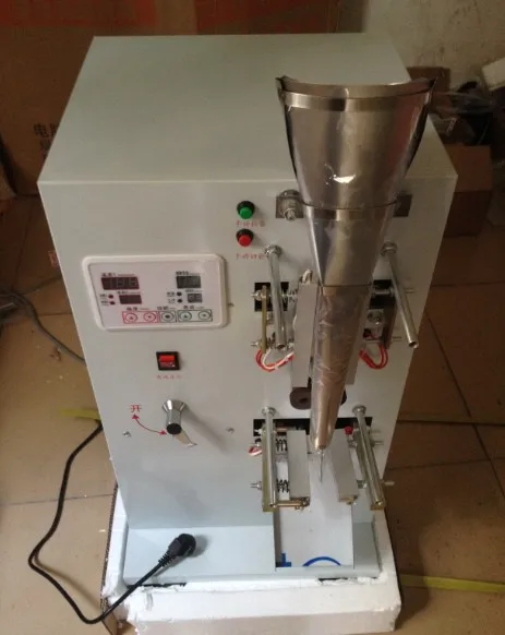 Food Tea Automatic Packing machine package machine installed manufacturing three sealing bag Packaging equipment
Food Tea Automatic Packing machine package machine installed manufacturing three sealing bag Packaging equipment