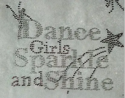 2pc/lot dance girl star rhinestones applique patches hot fix rhinestone motif designs iron on transfers motif shirt sweater bag
2pc/lot dance girl star rhinestones applique patches hot fix rhinestone motif designs iron on transfers motif shirt sweater bag