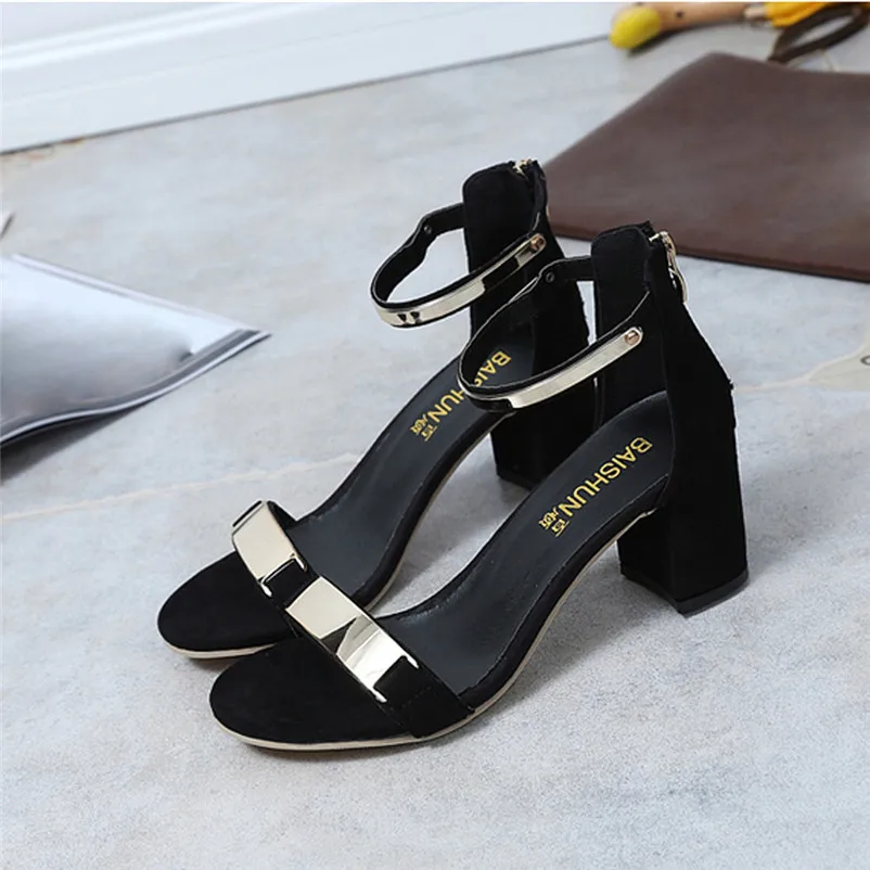 High Quality Summer Women Sandals Open Toe Flip Flops Women's Sandles Thick Heel Women Shoes Korean Style Gladiator Shoes
High Quality Summer Women Sandals Open Toe Flip Flops Women's Sandles Thick Heel Women Shoes Korean Style Gladiator Shoes
