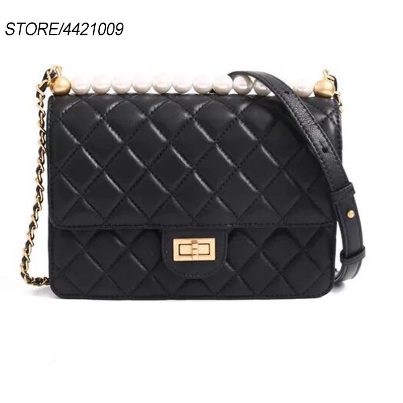 2019 new Designer handbag Portable pearl bag Fashion handbag Original quality Cowhide quality shoulder bag diagonal
2019 new Designer handbag Portable pearl bag Fashion handbag Original quality Cowhide quality shoulder bag diagonal
