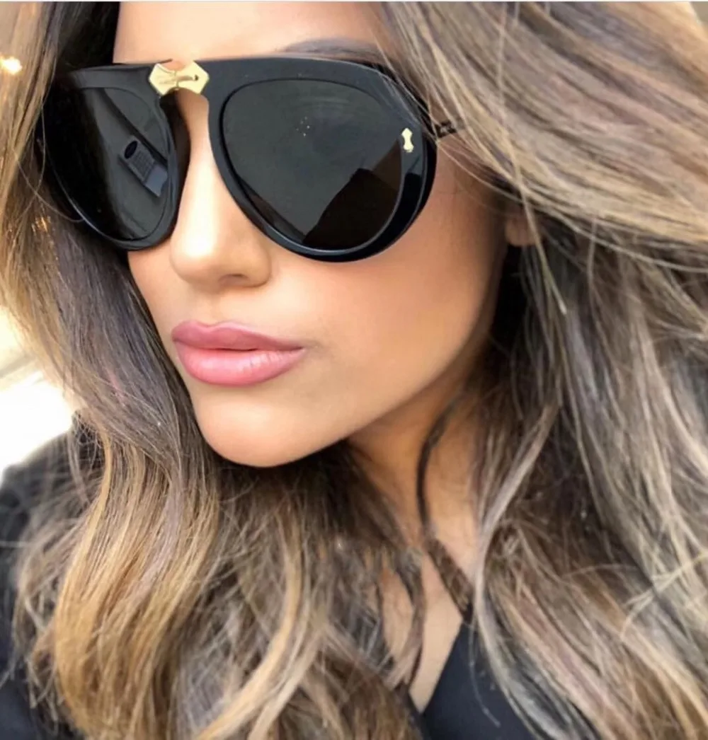 2019 Luxury Crystal Folding Pilot Sunglasses Women Brand Designer Oversize Clear Pink Blue Yellow Sun Glasses Men sunglasses FML
2019 Luxury Crystal Folding Pilot Sunglasses Women Brand Designer Oversize Clear Pink Blue Yellow Sun Glasses Men sunglasses FML