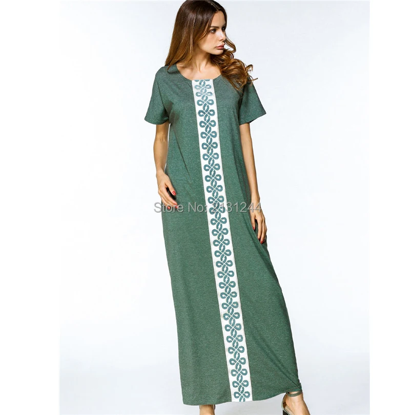 2018 Women Muslim Dress Embroidery Long Sleeve Dresses Malaysia Islamic Abaya Fashion Muslim Maxi Long Cotton Dress
2018 Women Muslim Dress Embroidery Long Sleeve Dresses Malaysia Islamic Abaya Fashion Muslim Maxi Long Cotton Dress