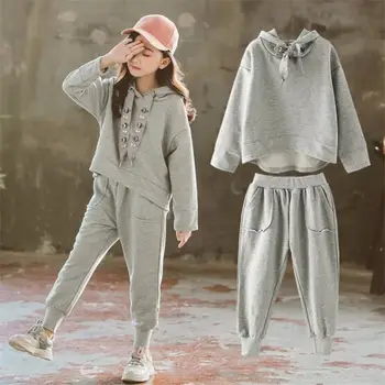 2019 New Fashion Kids Girl Causal Clothes Set Teen Girl Beads Hooded Top+Pants 2Pcs Suits Children Solid Sports Tracksuits Q717 
2019 New Fashion Kids Girl Causal Clothes Set Teen Girl Beads Hooded Top+Pants 2Pcs Suits Children Solid Sports Tracksuits Q717