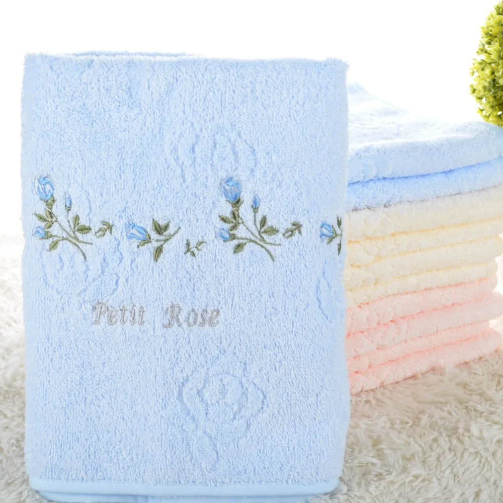 100% cotton pillow towel outdoor sports big towel The rounded edge make comfortable, soft, absorbent
100% cotton pillow towel outdoor sports big towel The rounded edge make comfortable, soft, absorbent