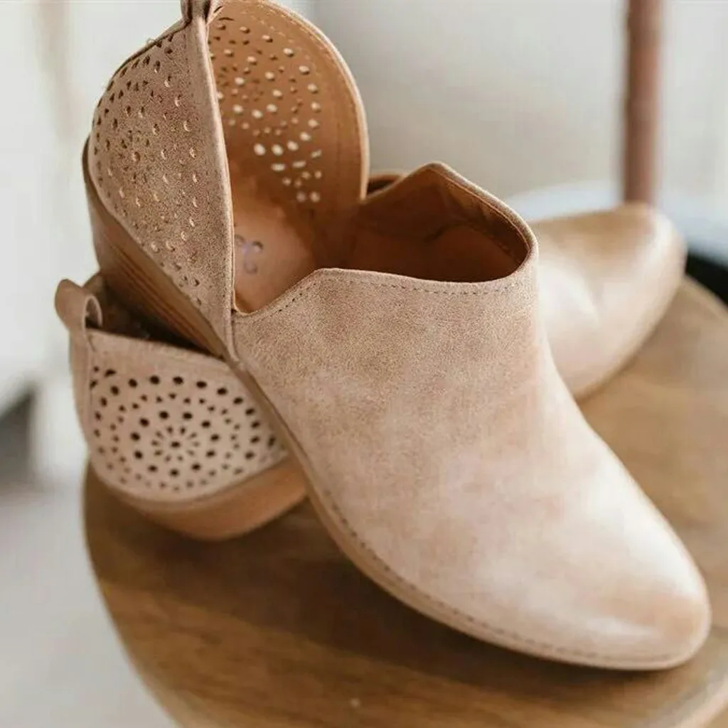 Women's Hollow out Short boots Perforated Cutout Chunky Block Stacked Heels Slip-On shoes woman Ankle Booties Winter Women Shoes
Women's Hollow out Short boots Perforated Cutout Chunky Block Stacked Heels Slip-On shoes woman Ankle Booties Winter Women Shoes