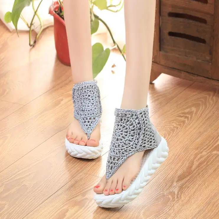 2019 new summer wild wedge with thick bottom sponge cake female sandals high help Roman shoes casual retro toe shoes
2019 new summer wild wedge with thick bottom sponge cake female sandals high help Roman shoes casual retro toe shoes