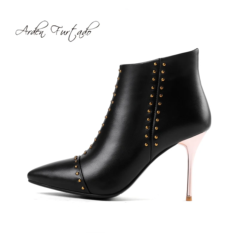 Arden Furtado 2018 winter stilettos black genuine leather ankle boots shoes for woman ladies rivets plush fashion zipper booties
Arden Furtado 2018 winter stilettos black genuine leather ankle boots shoes for woman ladies rivets plush fashion zipper booties