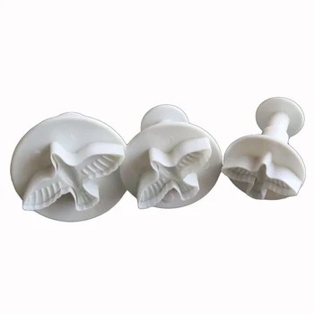 3Pcs/Set Cake Decorative Mold Plastic Pigeon Bird Plunger Cutter Fondant Cookies Decorating Kitchen Baking DIY Tools CT1015
3Pcs/Set Cake Decorative Mold Plastic Pigeon Bird Plunger Cutter Fondant Cookies Decorating Kitchen Baking DIY Tools CT1015