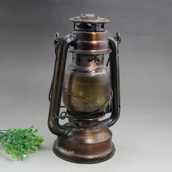 Collection of old Shanghai old kerosene lamps wholesale retro portable lantern lantern night lamp,nostalgic household decoratio
Collection of old Shanghai old kerosene lamps wholesale retro portable lantern lantern night lamp,nostalgic household decoratio