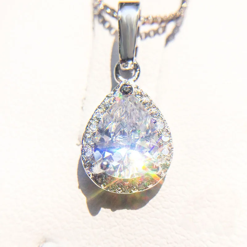 Classic Simple Fashion Jewelry S925 Sterling Waterdrop Shape 2ct CZ Pendant&Necklace for Women Long Chain Wedding Party Jewelry
Classic Simple Fashion Jewelry S925 Sterling Waterdrop Shape 2ct CZ Pendant&Necklace for Women Long Chain Wedding Party Jewelry
