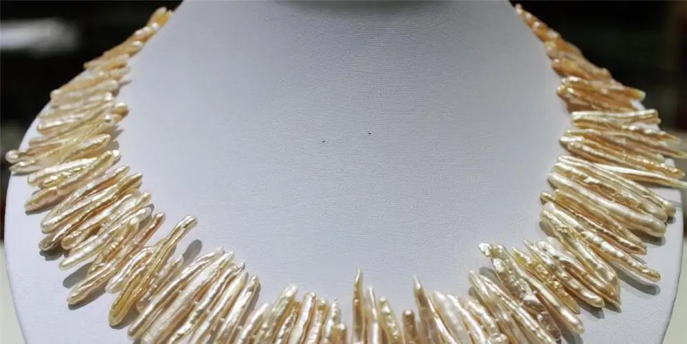 Natural pink Beautiful Needle 4x33mm Freshwater pearl necklace 18.5INCH a(5.18)
Natural pink Beautiful Needle 4x33mm Freshwater pearl necklace 18.5INCH a(5.18)