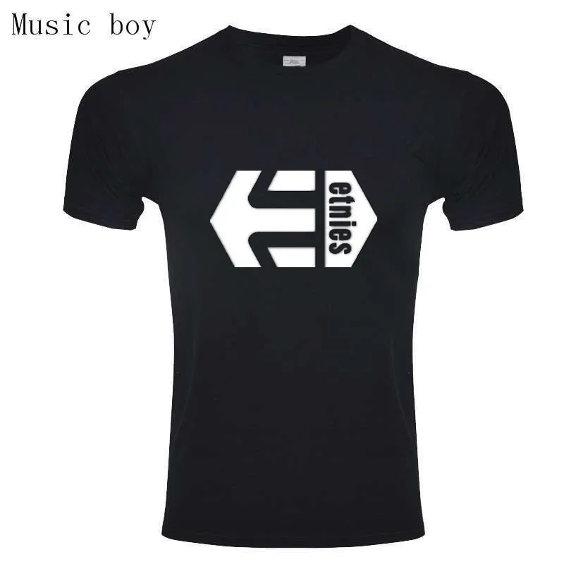 2019 New Solid color Etnies T Shirt Mens Black And White 100% cotton T-shirts Summer Skateboard Tee Boy Skate Tshirt Tops
2019 New Solid color Etnies T Shirt Mens Black And White 100% cotton T-shirts Summer Skateboard Tee Boy Skate Tshirt Tops