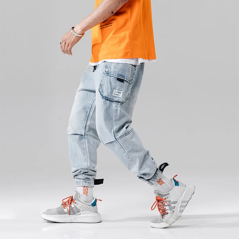 2019 Fashion High Street Men Jeans Blue Color Big Pocket Cargo Pants Loose Punk Style Denim Jeans Men Hip Hop Pants Streetwear
2019 Fashion High Street Men Jeans Blue Color Big Pocket Cargo Pants Loose Punk Style Denim Jeans Men Hip Hop Pants Streetwear