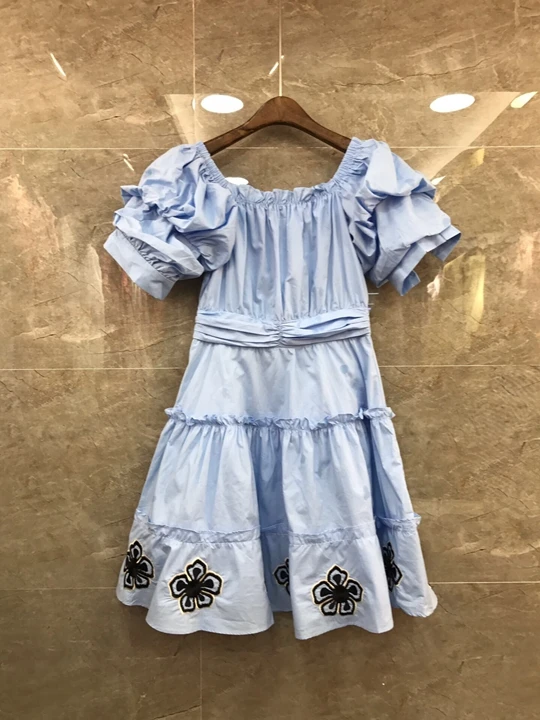 2019 Summer New Female Round-neck Lantern Sleeve Flower Embroidered Short-sleeved Dress 705
2019 Summer New Female Round-neck Lantern Sleeve Flower Embroidered Short-sleeved Dress 705
