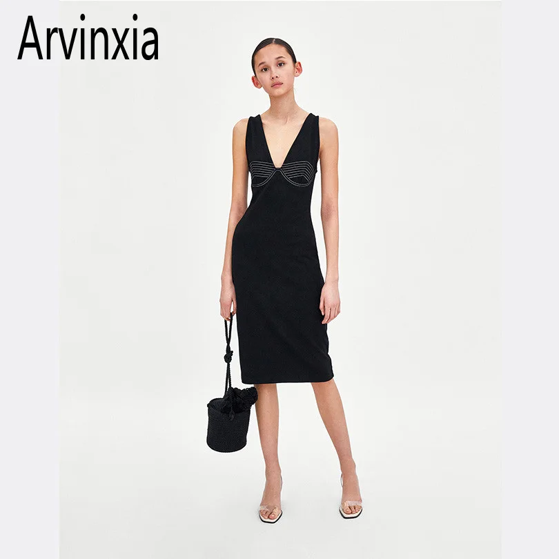 Arvinxia ZA Casual Deep V-Neck Strap Women Dress New Arrival Sleeveless Girl Vestidos Sexy Solid Decorate Lady Maxi Summer Dress
Arvinxia ZA Casual Deep V-Neck Strap Women Dress New Arrival Sleeveless Girl Vestidos Sexy Solid Decorate Lady Maxi Summer Dress