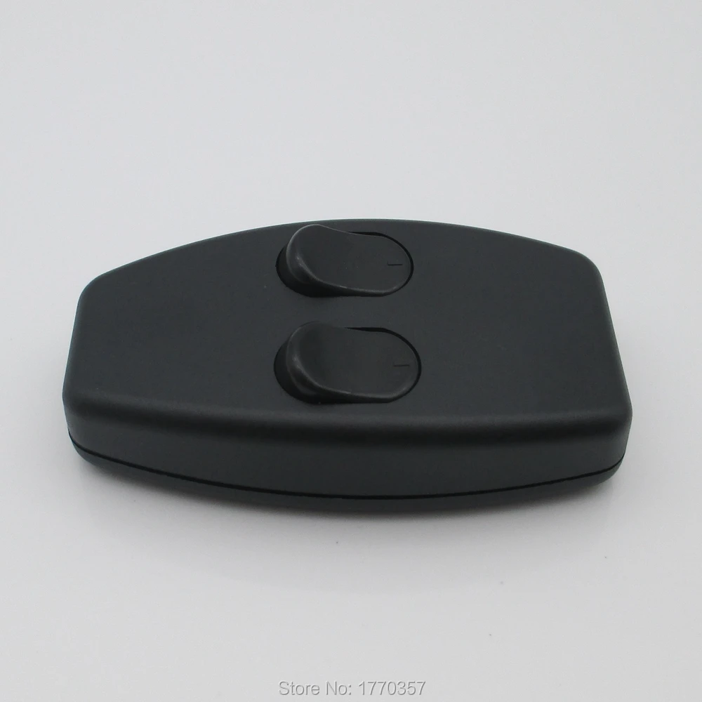 1 PCS Table lamp Floor lamp 2 light bulbs button switch Dual double cut rocker switch Online switch New high quality 2A 250VAC
1 PCS Table lamp Floor lamp 2 light bulbs button switch Dual double cut rocker switch Online switch New high quality 2A 250VAC